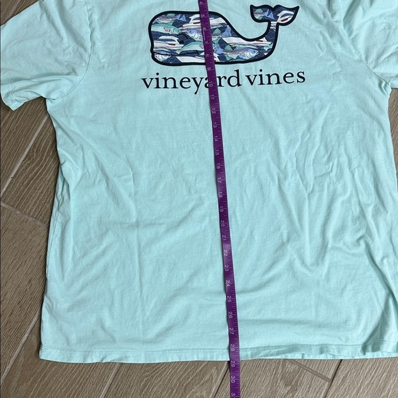 Vineyard Vines Men's Light Green Short Sleeve Tee - Picture 6 of 6